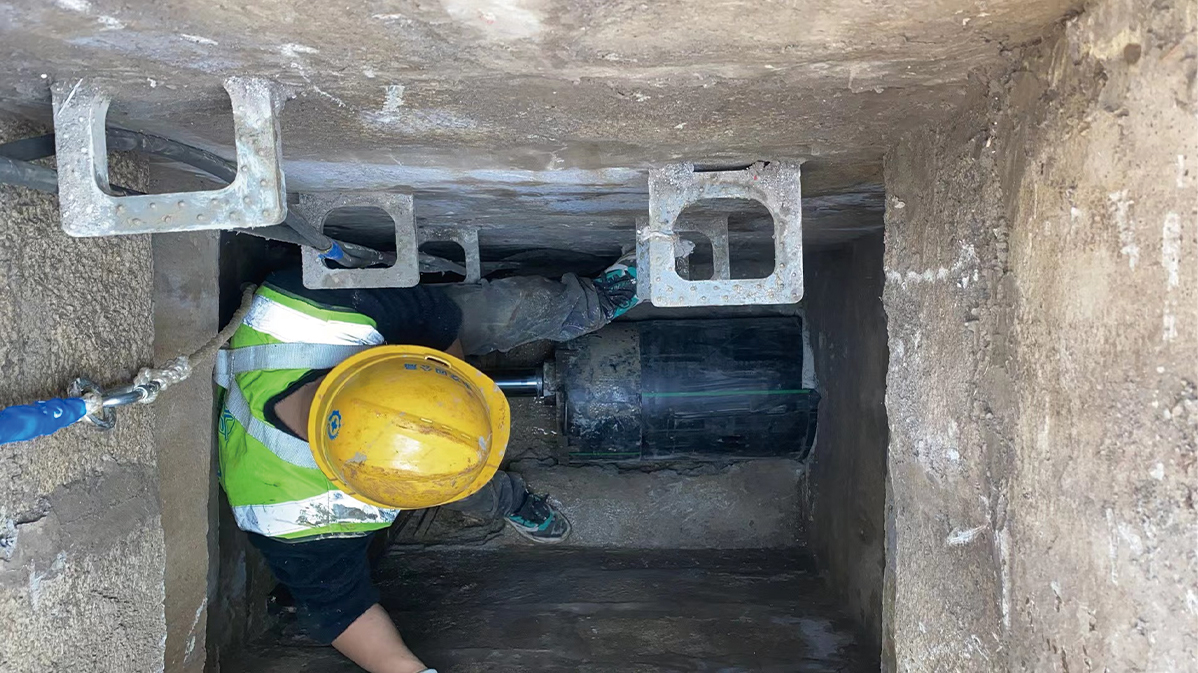 红塔HDPE短管内衬法